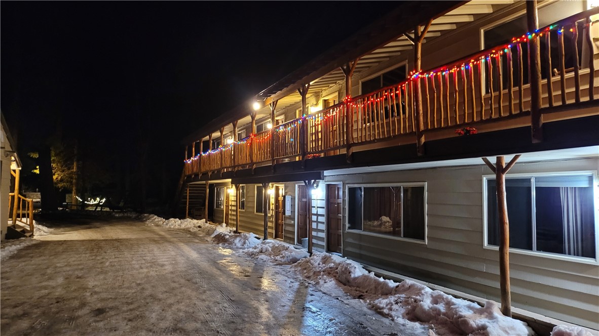 42268 Moonridge Road Big Bear Lake, CA 92315 - Photo 2 of 54