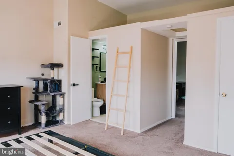 $325,000 | 206 Brown Street, Unit 5, Philadelphia, PA 19123