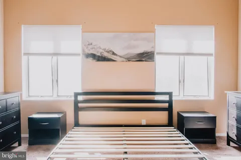 $325,000 | 206 Brown Street, Unit 5, Philadelphia, PA 19123