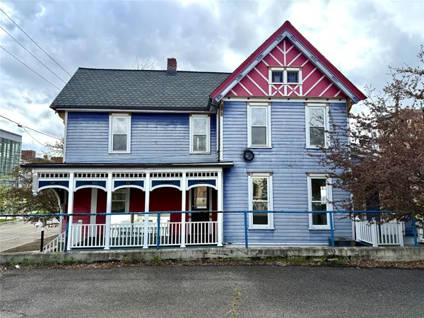 $2,000 | 113 Hawley Street, Binghamton, NY 13901