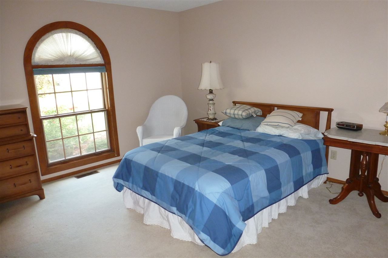 2810 Ridge Valley Drive Fort Wayne, IN 46804 - Photo 15 of 17 Gallery Image 15