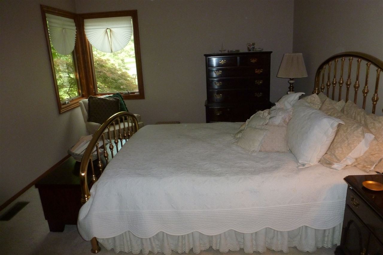 2810 Ridge Valley Drive Fort Wayne, IN 46804 - Photo 16 of 17 Gallery Image 16
