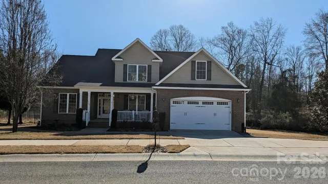 $560,000 | 1736 Williamsburg Drive, Rock Hill, SC 29732