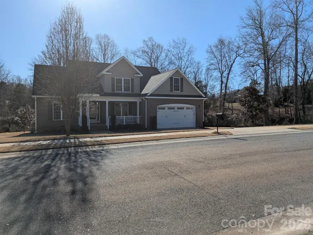 $560,000 | 1736 Williamsburg Drive, Rock Hill, SC 29732