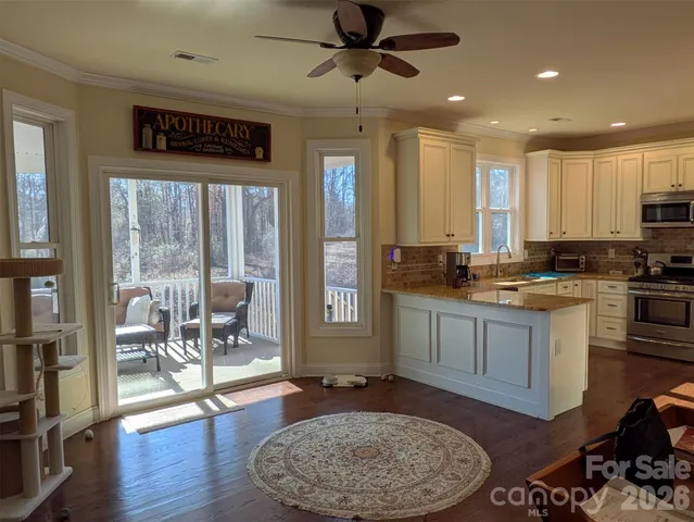 $560,000 | 1736 Williamsburg Drive, Rock Hill, SC 29732