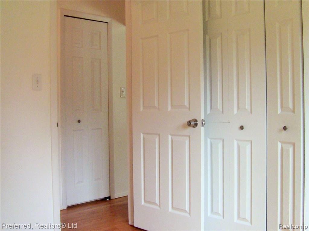 6539 Napier Road Plymouth, MI 48170 - Photo 9 of 21 Six Panel Doors.JPG