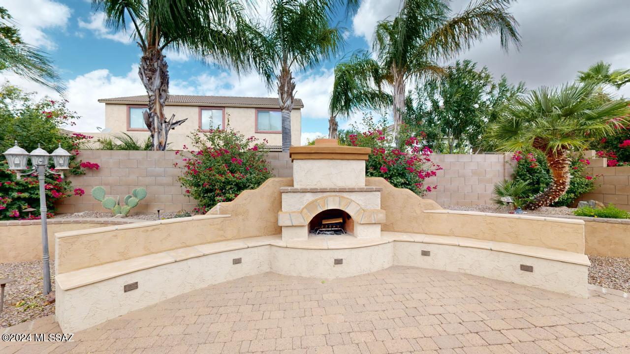 1216 West Rodriguez Road Oro Valley, AZ 85755 - Photo 16 of 42