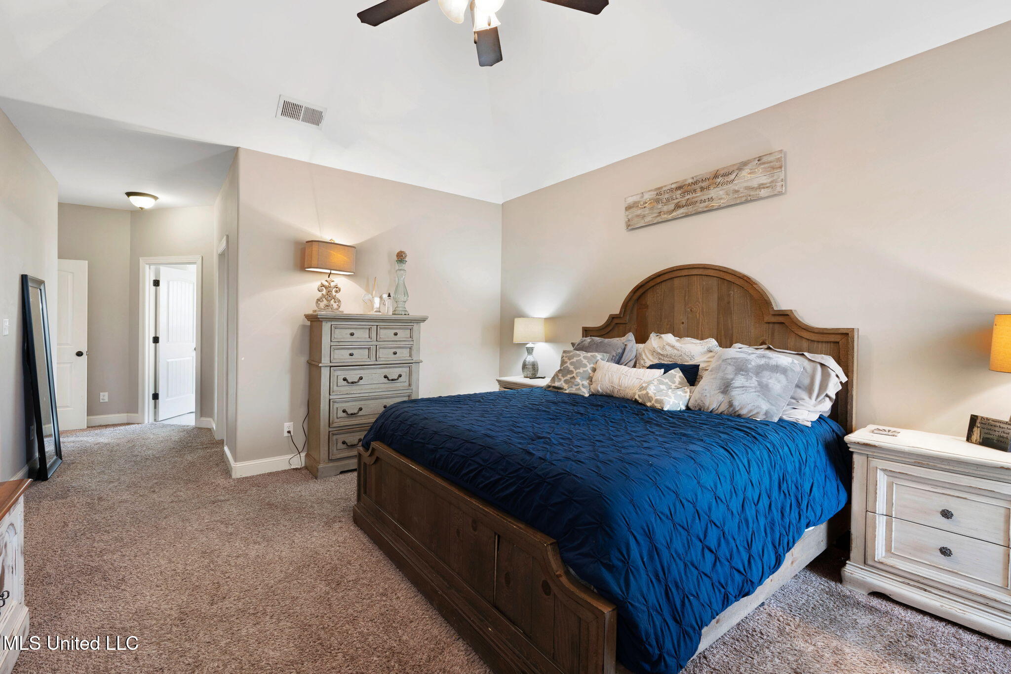 6865 Payne Lane Olive Branch, MS 38654 - Photo 13 of 32 19-web-or-mls-6865 Payne Ln-18