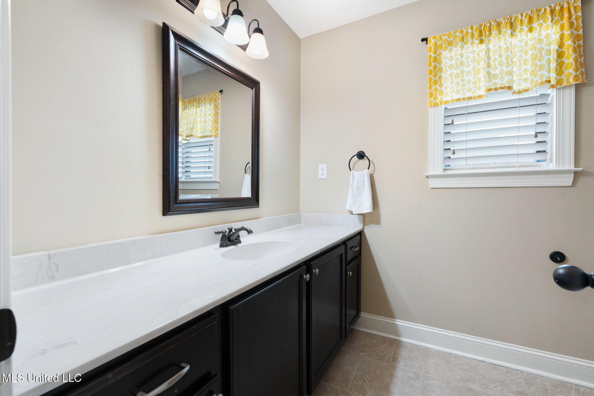 6865 Payne Lane Olive Branch, MS 38654 - Photo 22 of 32 33-web-or-mls-6865 Payne Ln-32