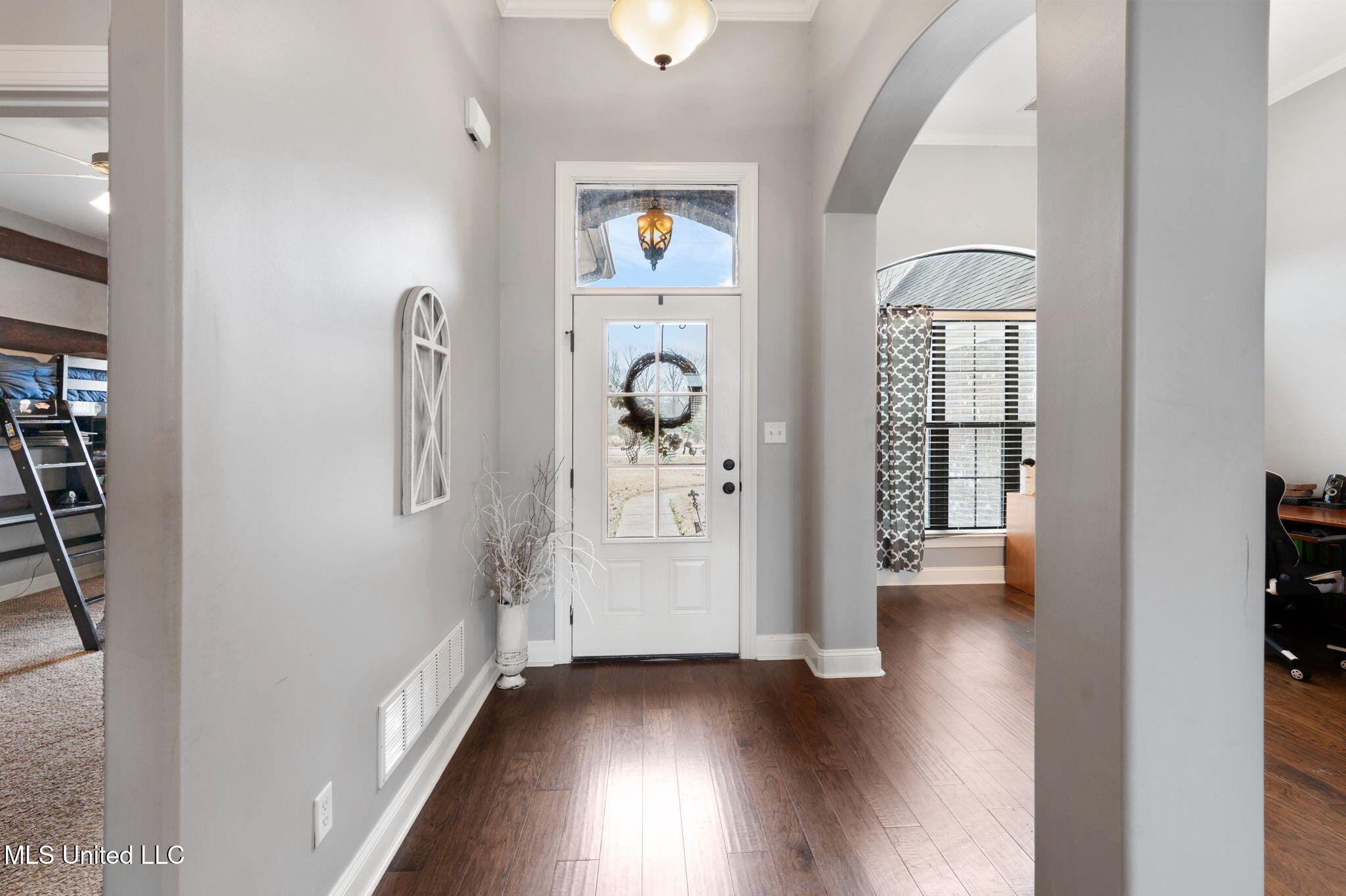 6865 Payne Lane Olive Branch, MS 38654 - Photo 3 of 32 6-web-or-mls-6865 Payne Ln-05