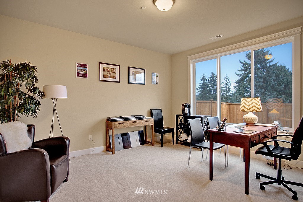 306 239th Place Southeast Bothell, WA 98021 - Photo 11 of 19