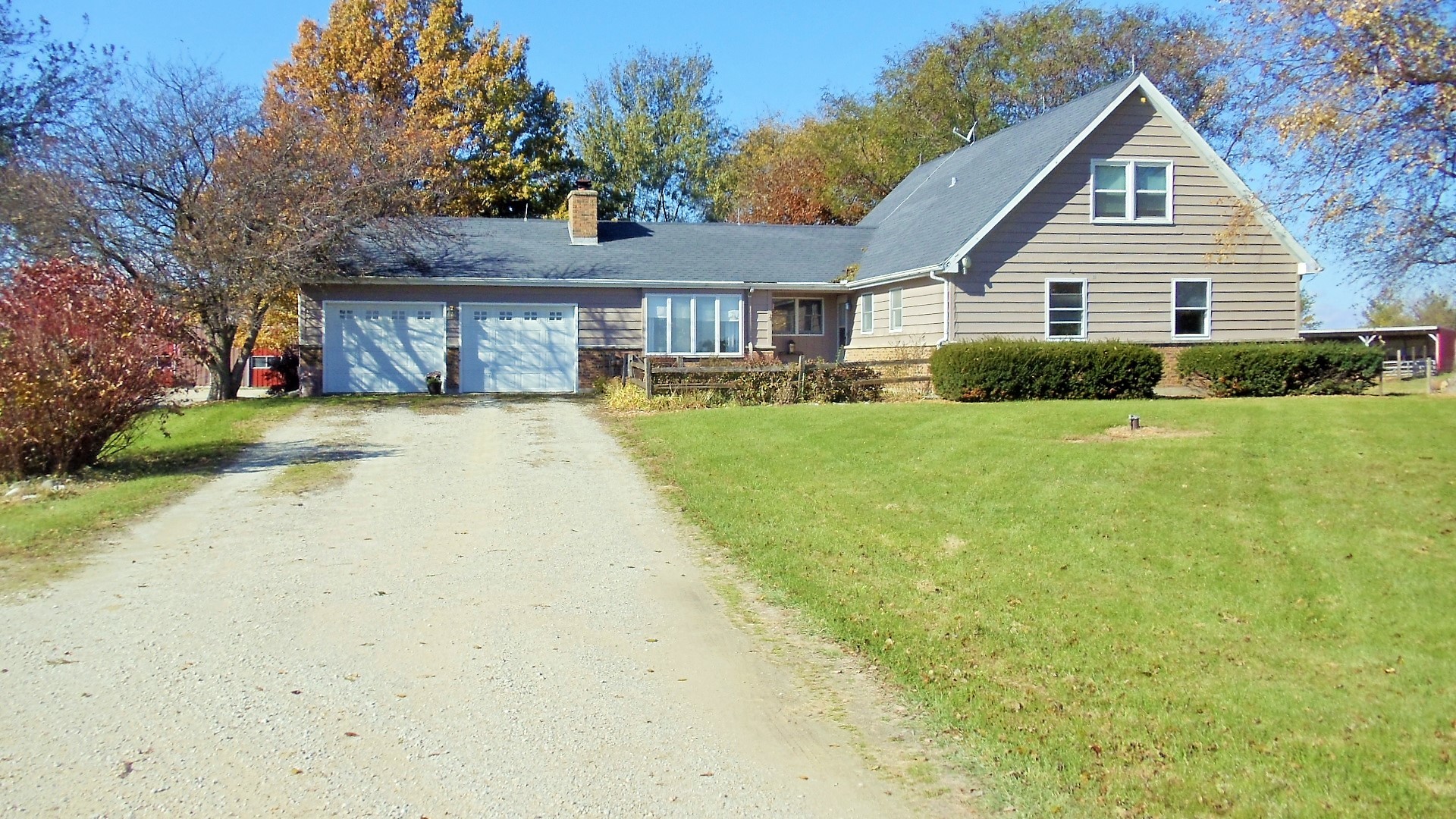 S860 Rowe Road Elburn, IL 60119 - Photo 1 of 15