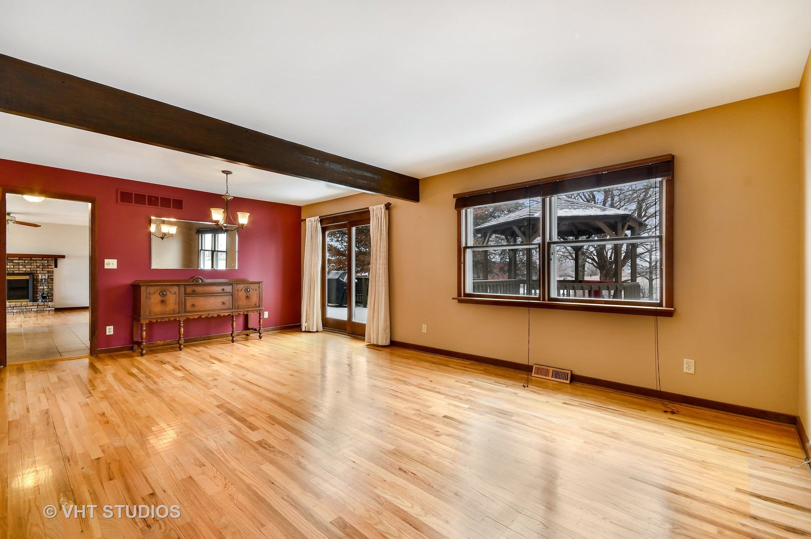 S860 Rowe Road Elburn, IL 60119 - Photo 2 of 15