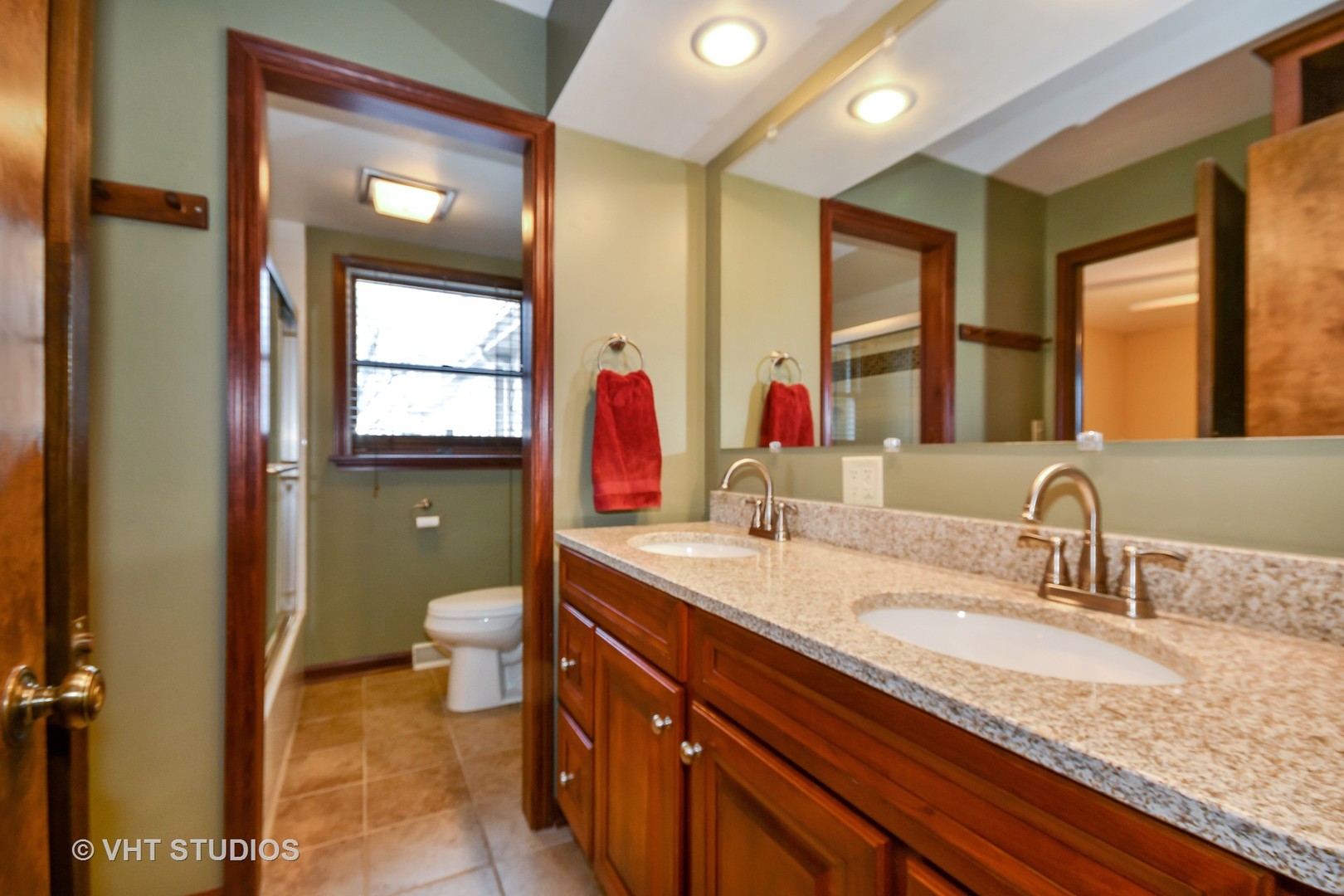 S860 Rowe Road Elburn, IL 60119 - Photo 11 of 15
