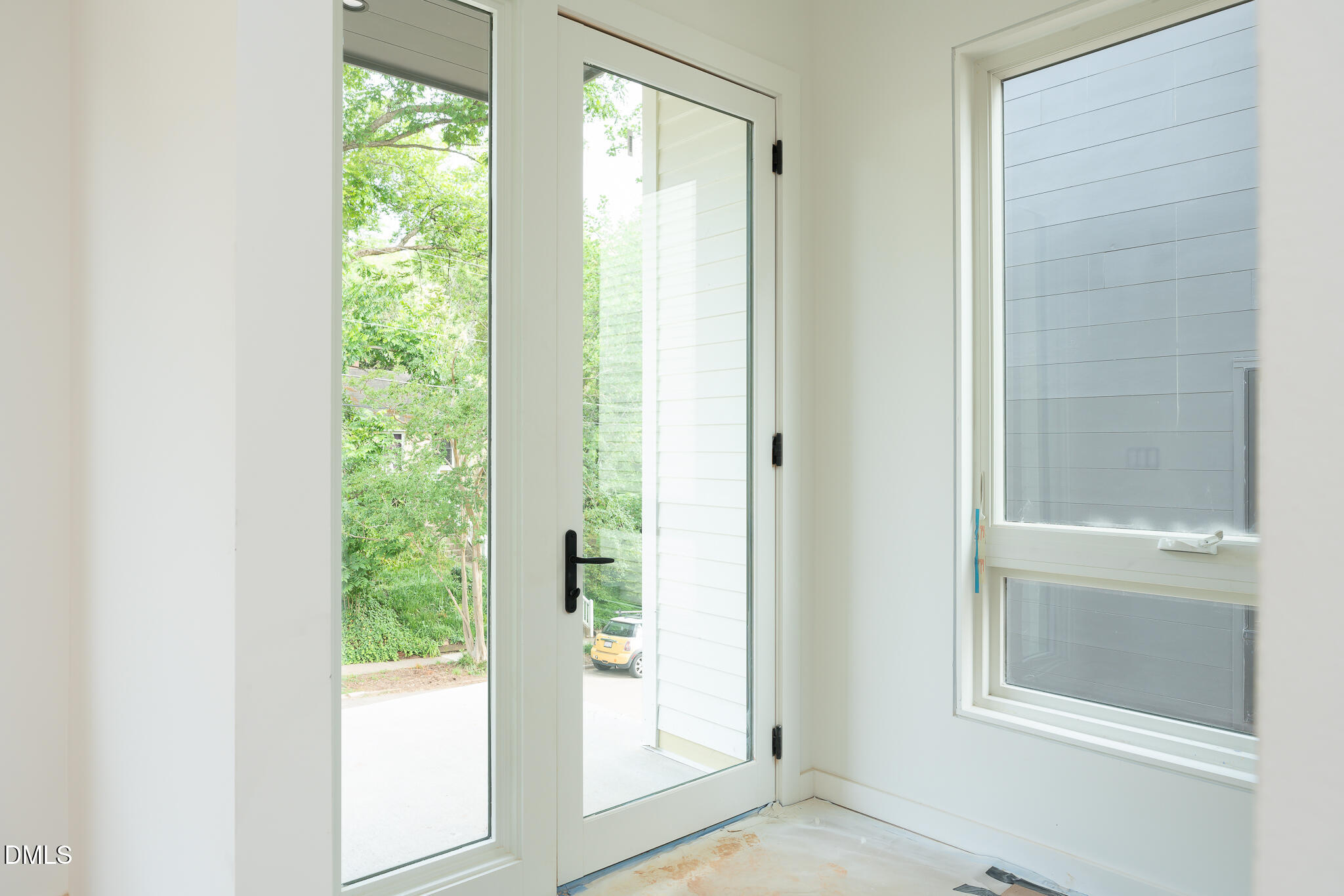 301.5 Bickett Boulevard Raleigh, NC 27608 - Photo 15 of 35