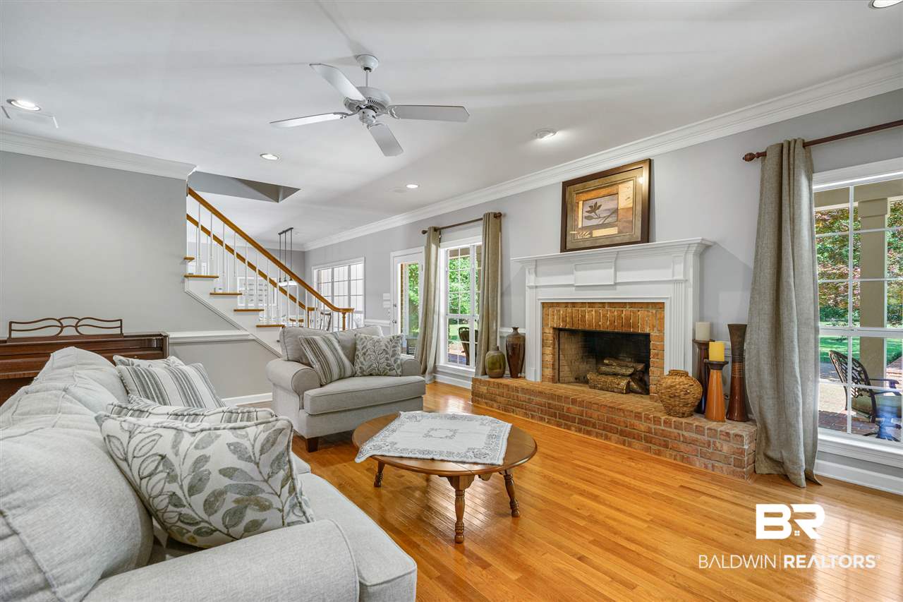 8810 West Winford Lane Mobile, AL 36619 - Photo 13 of 39