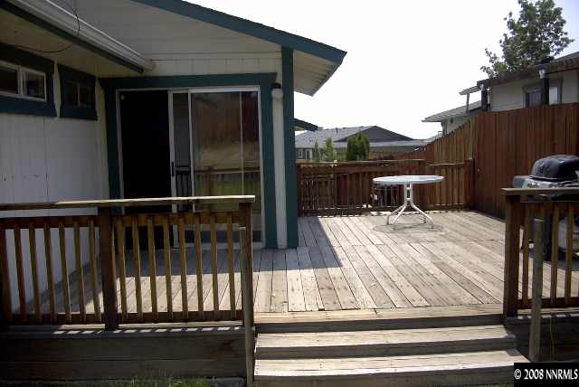 747 Diogenes Drive Reno, NV 89512 - Photo 4 of 5 Photo 4