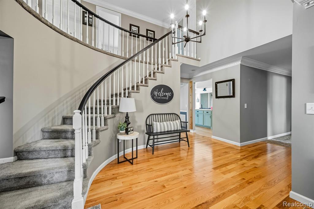 1938 Kilburn Road West Rochester Hills, MI 48306 - Photo 8 of 69