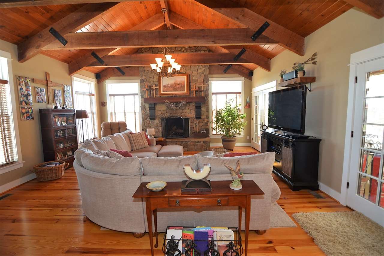 9233 Godeke Road Elberfeld, IN 47613 - Photo 9 of 33 Gallery Image 9