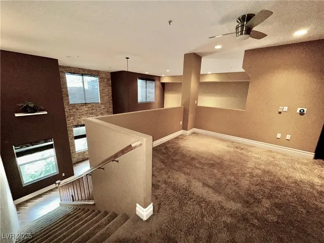 $1,895 | 62 East Serene Avenue, Unit 429, Las Vegas, NV 89123