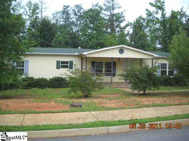 113 Ironwood Road Simpsonville, SC 29681 - Photo 1 of 9 Gallery Image 1