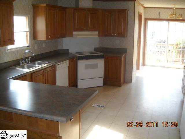 113 Ironwood Road Simpsonville, SC 29681 - Photo 3 of 9 Gallery Image 3