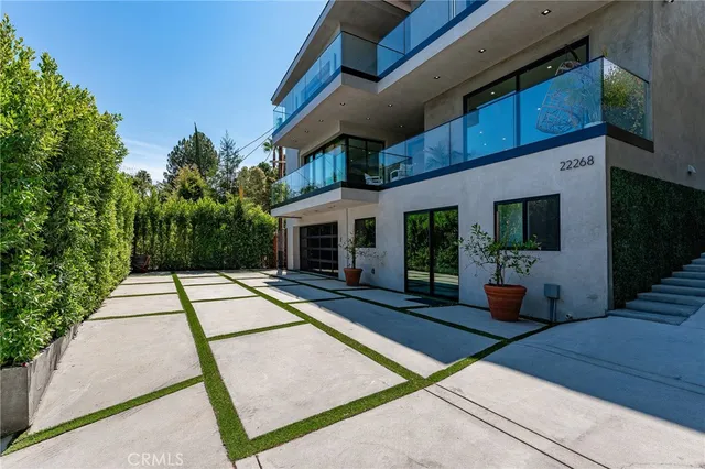a view of a house with sitting area
