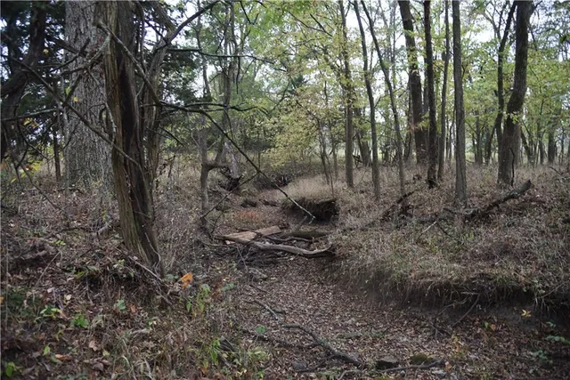 $125,000 | 1000 Road Mound City Ks 66056, Mound City, KS 66056