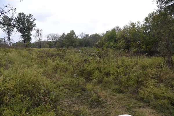 $125,000 | 1000 Road Mound City Ks 66056, Mound City, KS 66056