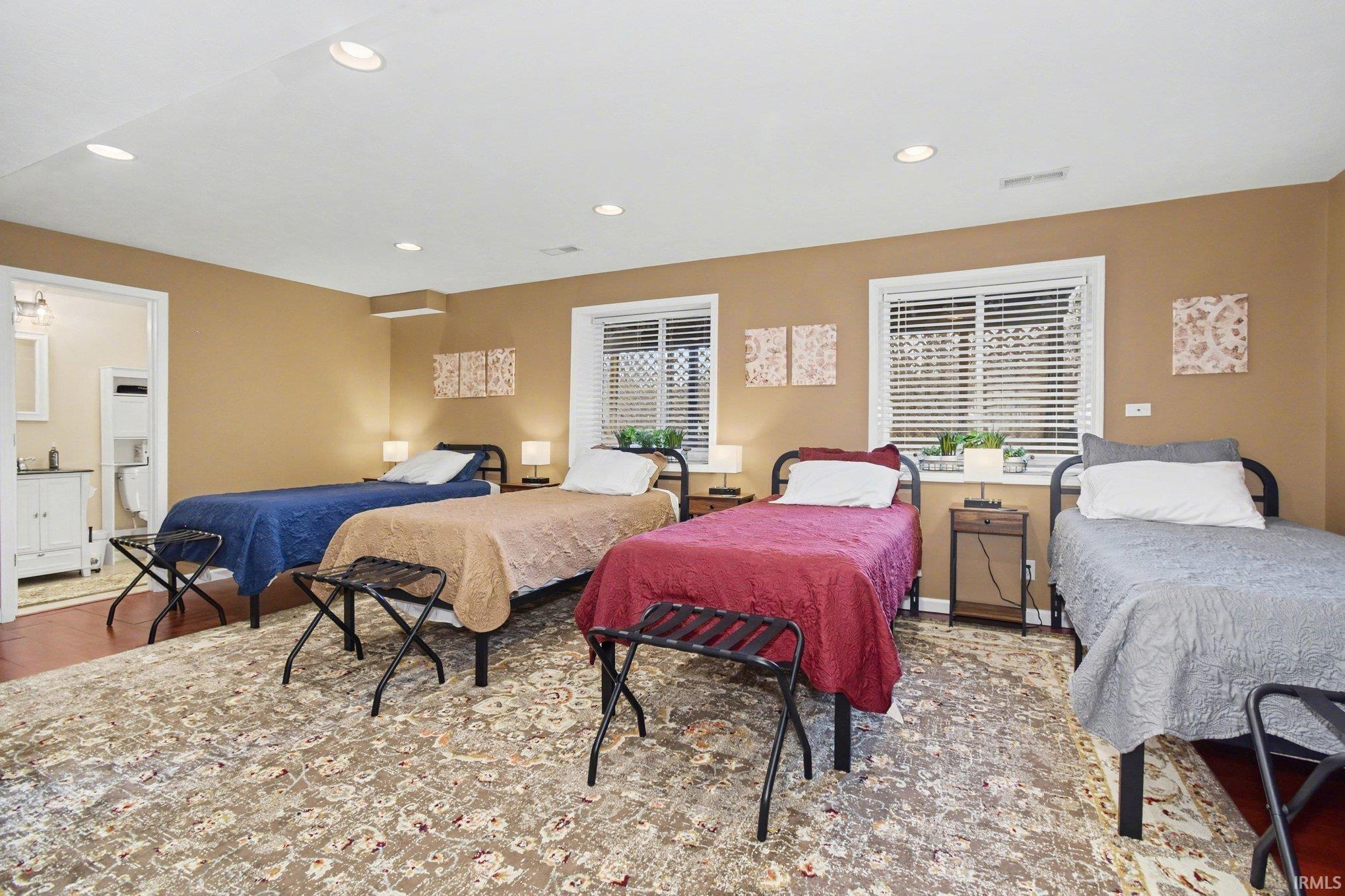 21654 West Ireland Road South Bend, IN 46614 - Photo 23 of 36