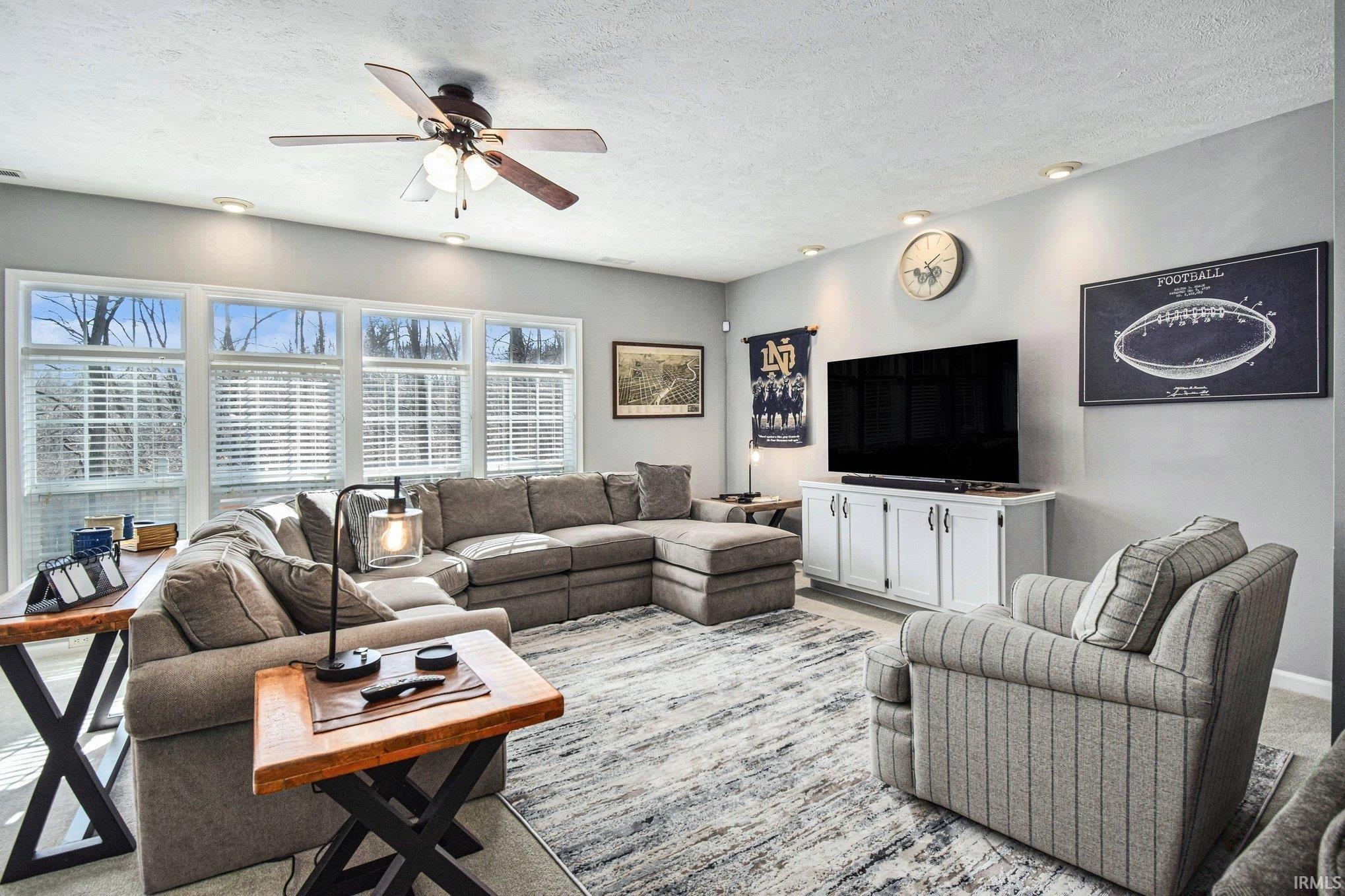 21654 West Ireland Road South Bend, IN 46614 - Photo 6 of 36