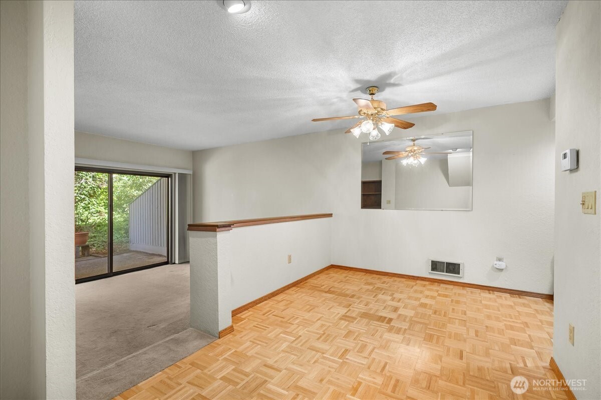 11532 Southeast 173rd Street, Unit 53 Renton, WA 98058 - Photo 4 of 30 Gallery Image 4