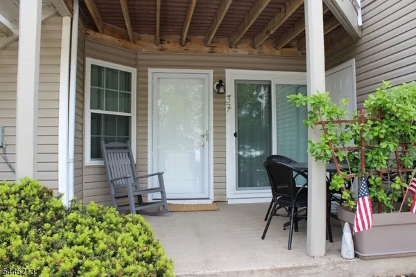 $2,300 | 37 Ray Court, Bedminster, NJ 07921
