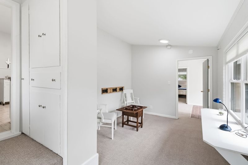 605 West 11th Street Elgin, TX 78621 - Photo 16 of 31