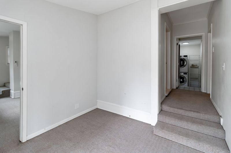 605 West 11th Street Elgin, TX 78621 - Photo 18 of 31