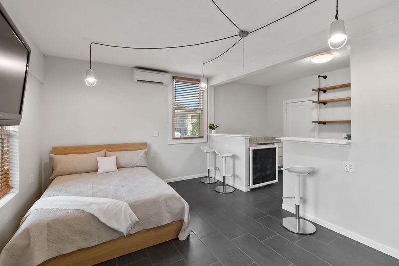 605 West 11th Street Elgin, TX 78621 - Photo 26 of 31 Bedroom 4