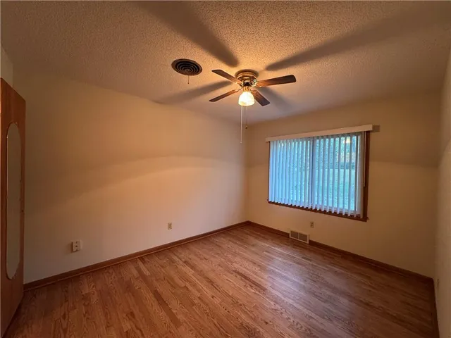 $529,000 | 506 West Mississippi Street, Liberty, MO 64068