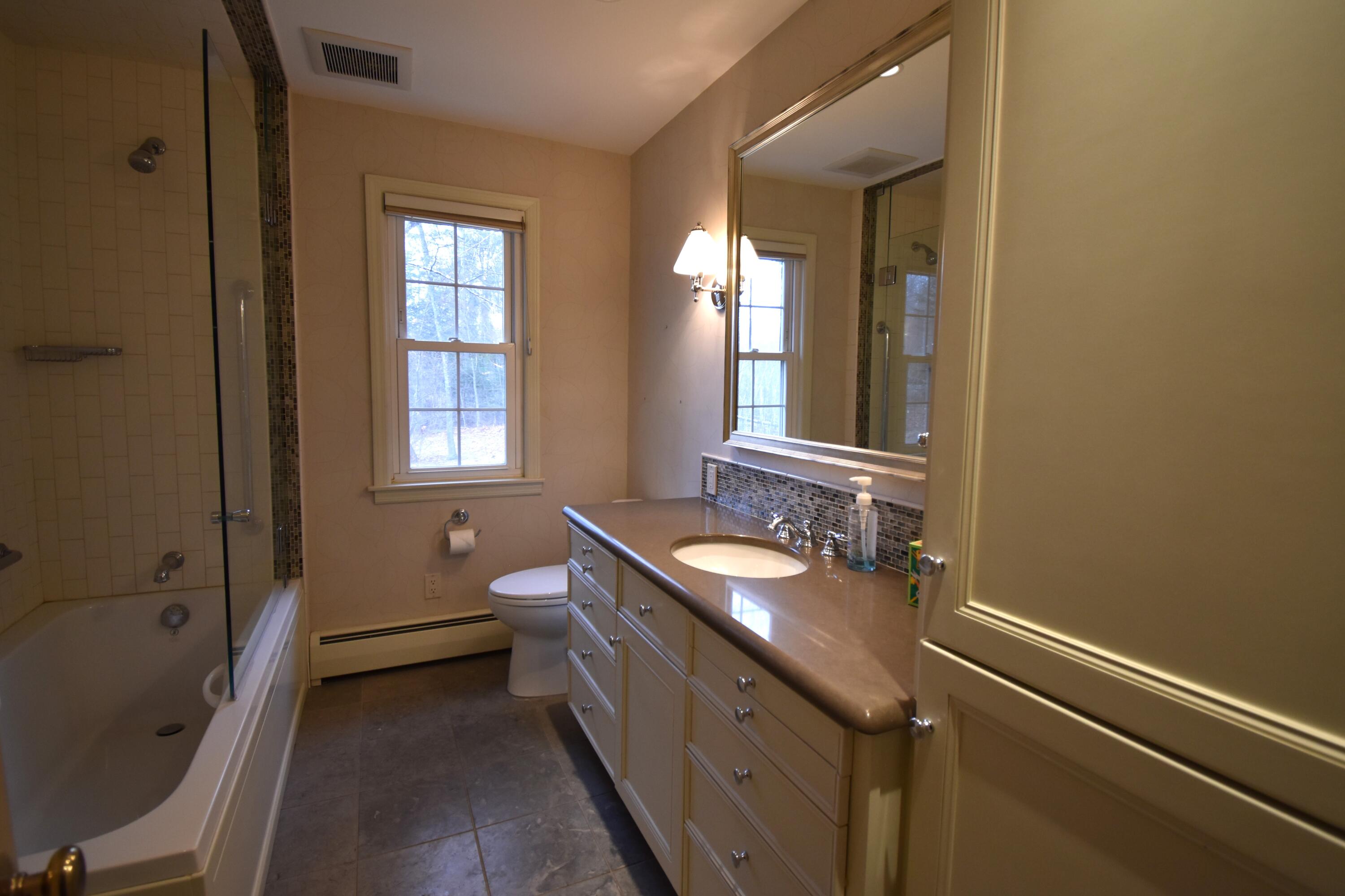 175 Forest Avenue Orono, ME 04473 - Photo 33 of 82 33