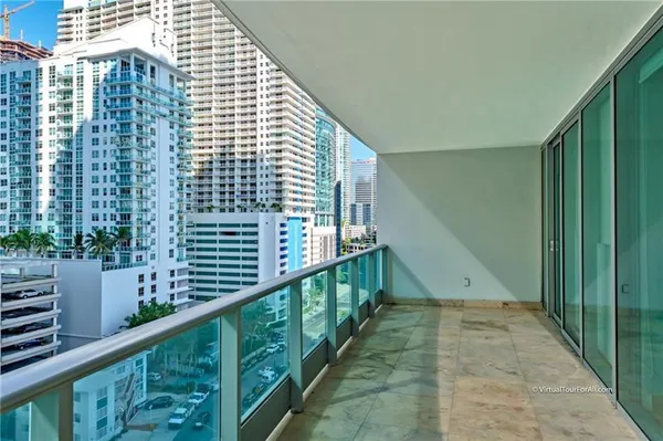 $4,200 | 1331 Brickell Bay Drive, Unit 1006, Miami, FL 33131