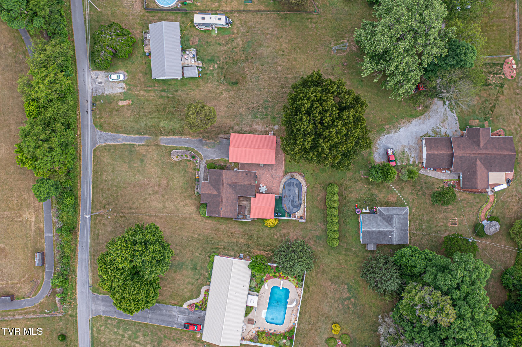 125 Parsonage Road Elizabethton, TN 37643 - Photo 30 of 43 Emily One-34