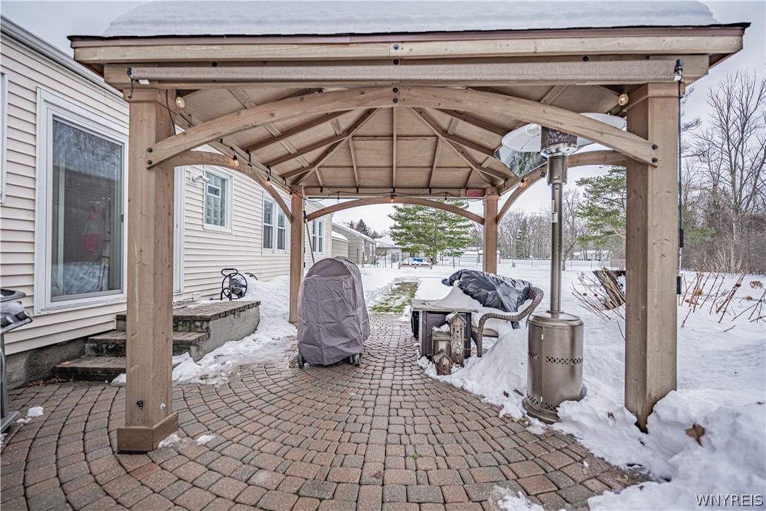 869 The Circle Lewiston, NY 14092 - Photo 24 of 26