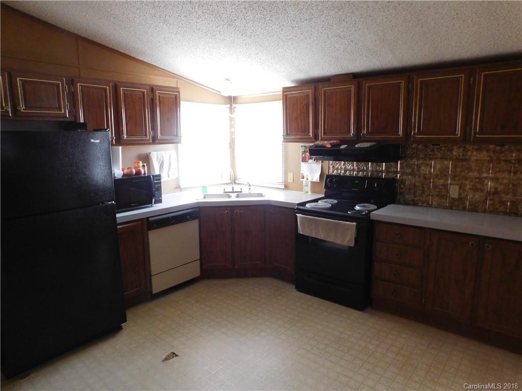 1044 Osteen Road York, SC 29745 - Photo 3 of 14 Gallery Image 3