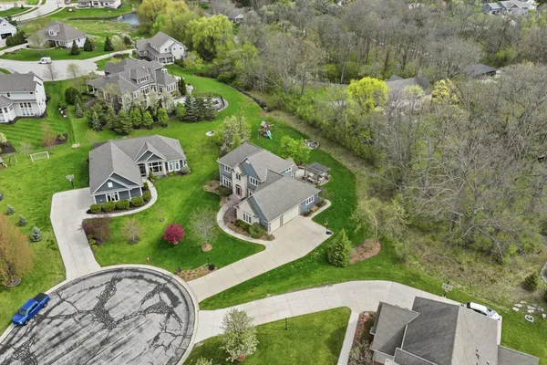 $924,900 | N65W12842 Crimson Court, Menomonee Falls, WI 53051
