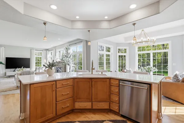 $924,900 | N65W12842 Crimson Court, Menomonee Falls, WI 53051
