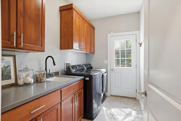 $924,900 | N65W12842 Crimson Court, Menomonee Falls, WI 53051