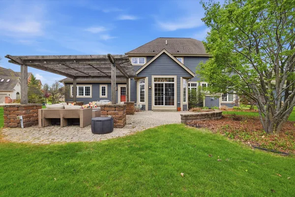 $924,900 | N65W12842 Crimson Court, Menomonee Falls, WI 53051