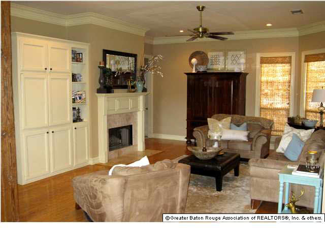 10233 Springrose Avenue Baton Rouge, LA 70810 - Photo 3 of 22