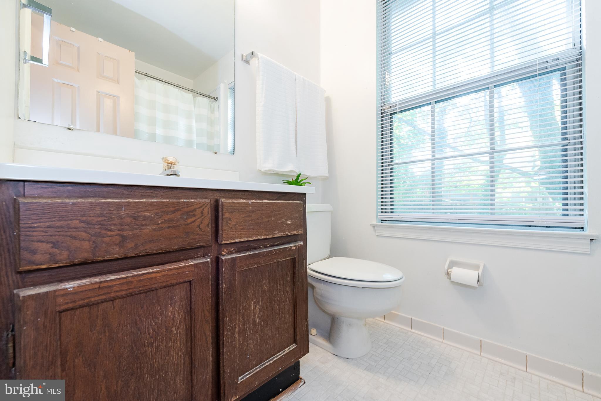 12900 River Ridge Place Laurel, MD 20708 - Photo 33 of 43 Bathroom