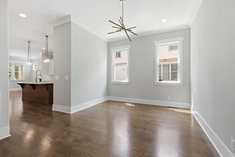 $1,142,000 | 821 Knox Avenue, Nashville, TN 37204