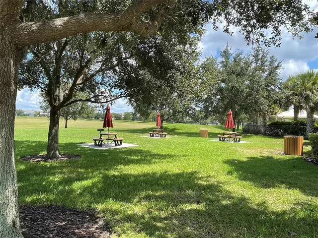 $750,000 | 14585 Magnolia Ridge Loop, Winter Garden, FL 34787